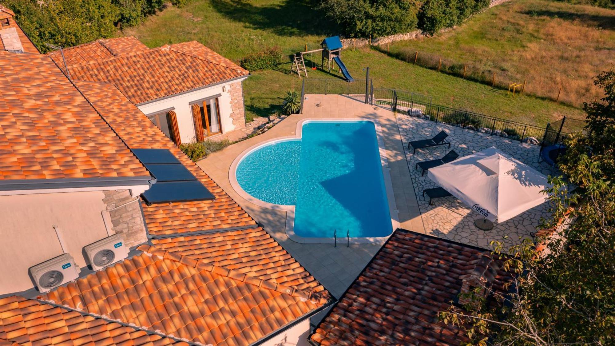Villa Arton Heated Swimming-Pool Žminj Esterno foto